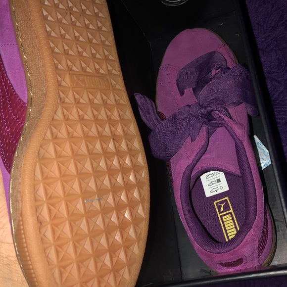 purple puma bow tie - Picture 3 of 3